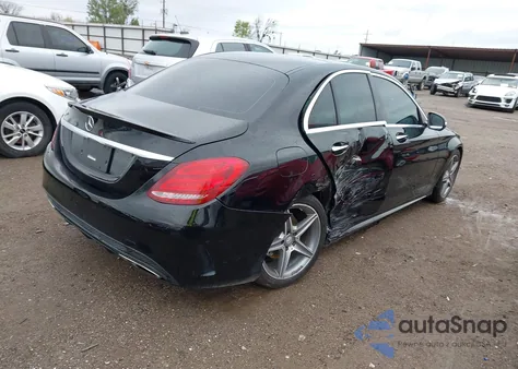 2015 Mercedes-Benz C 300 Luxury/Sport из США, поврежденный, VIN 55SWF4JB1FU081132